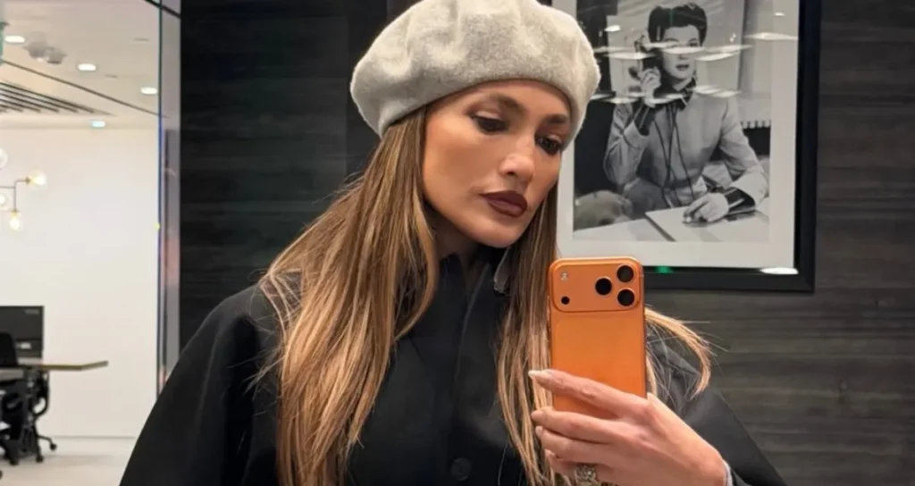 Jennifer Lopez – Bio, Net Worth, Age, Family