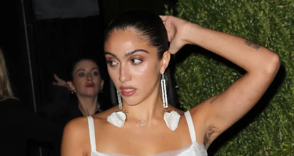Lourdes Leon – Bio, Net Worth, Age, Family 1 Lourdes Leon