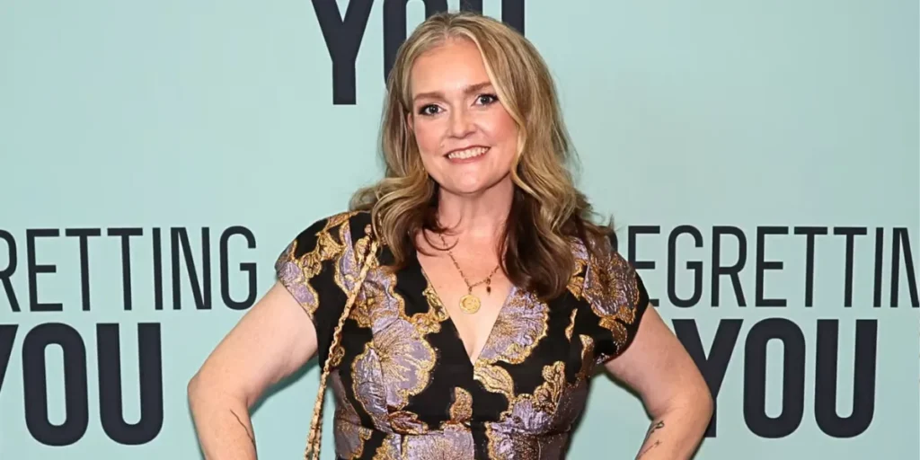 Colleen Hoover: Biography, Net Worth, Age, Personal Life & Career