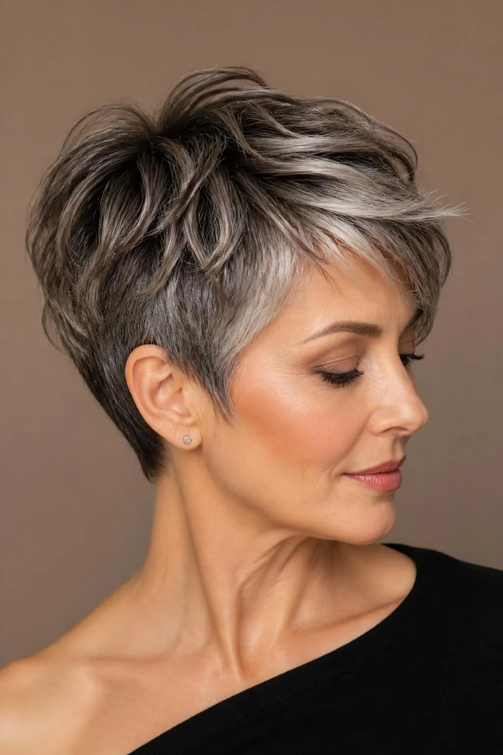 23 Brown Hair with Silver Highlights Ideas 15 23 Brown Hair with Silver Highlights Ideas