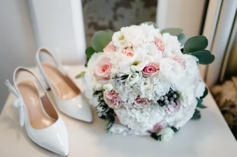 The Art of Choosing the Perfect Wedding Bouquet in Singapore